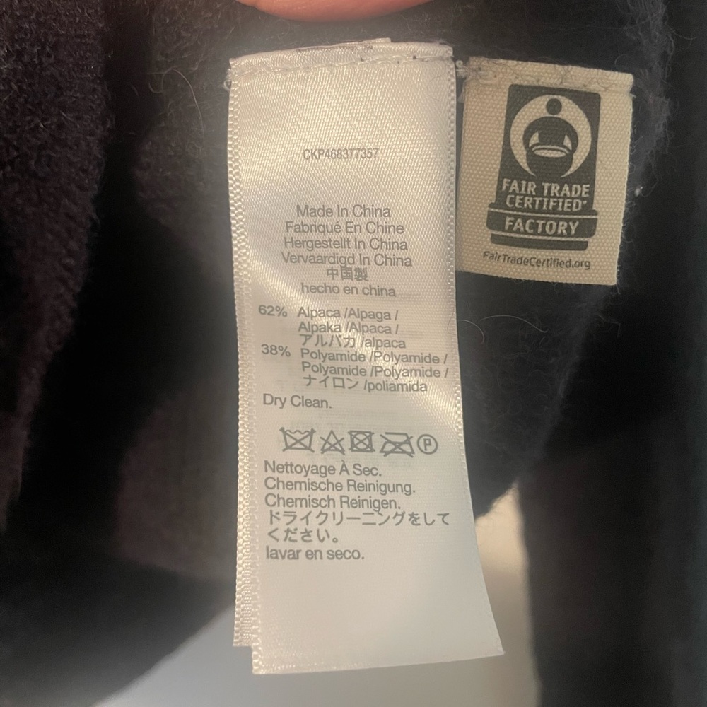 Madewell Alpaca Blend Midnight Blue Long Sleeve Sweater w Shoulder Detail Sz S - Picture 5 of 5